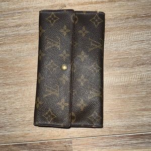 Authentic Louis Vuitton vintage wallet